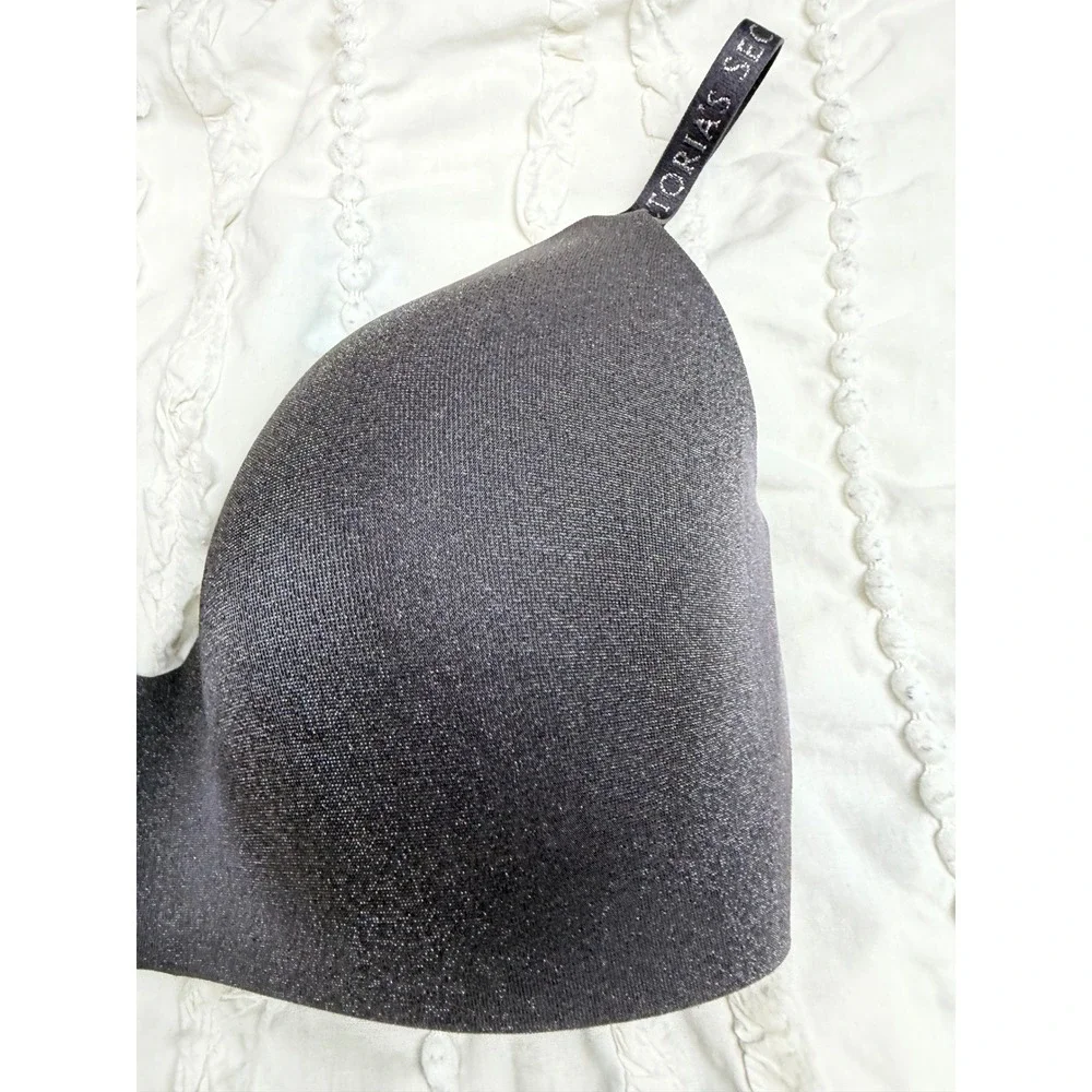 Victorias Secret T-Shirt Wireless Lightly Lined Bra Gray Shimmer 36DDD
